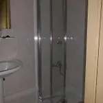 Larbelo Hotel
