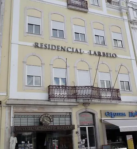 Hotel Larbelo